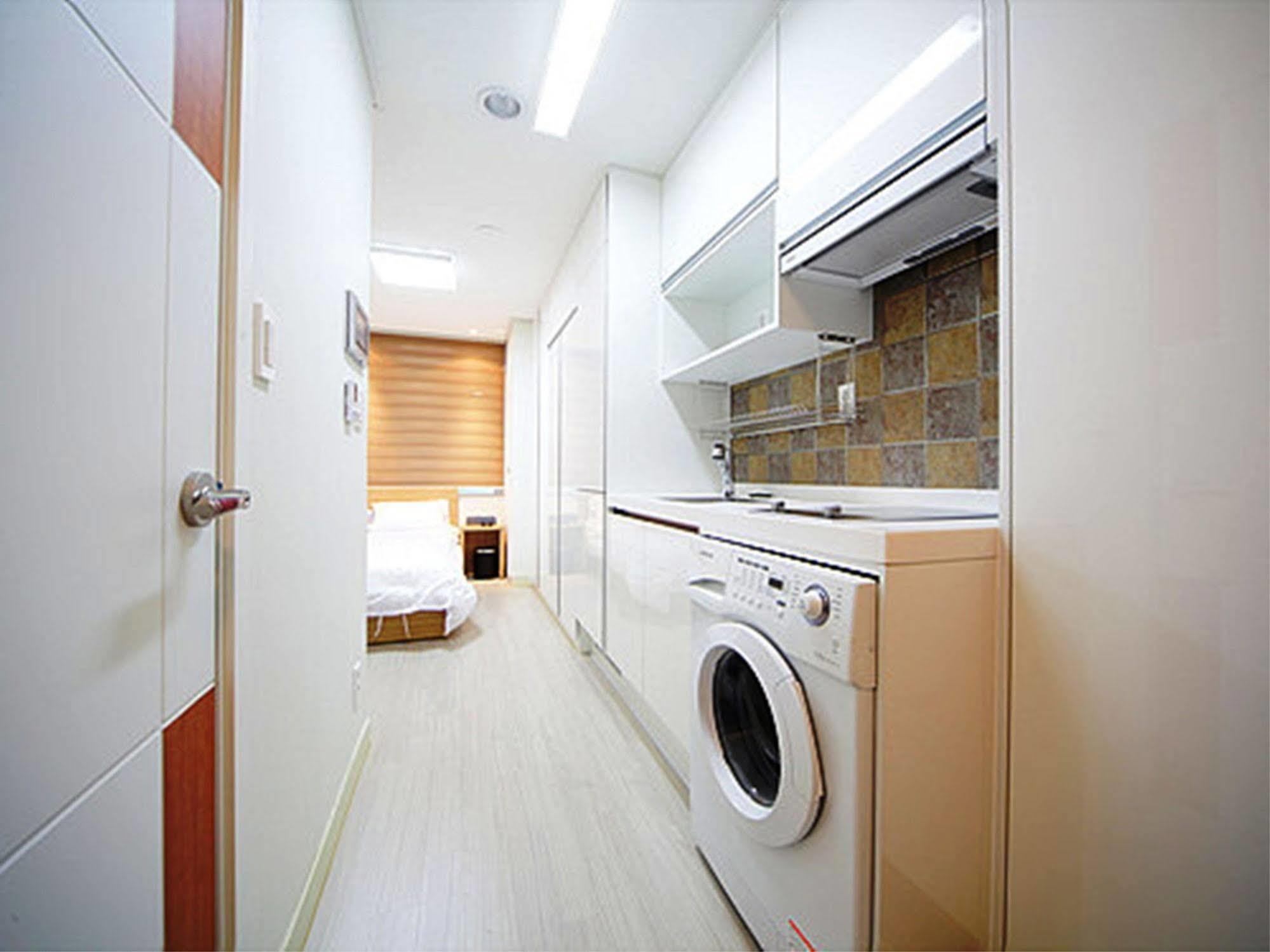 Inn-The City Seoul Exteriör bild